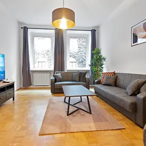 Apartment Flatista Homes - Old Town, Munich