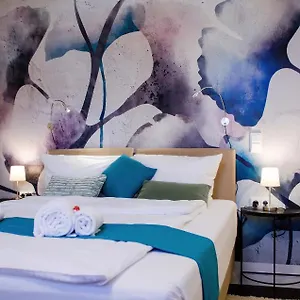 Homely 2 Monaco di Baviera
