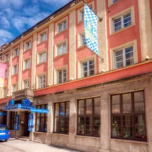 Euro Youth Hostel